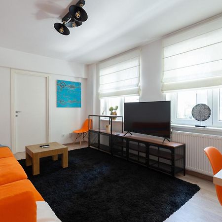 City Center-Cozy One Bedroom Apartment 부쿠레슈티 외부 사진